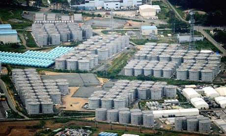 Pic 2. Radioactive-tanks_of_contaminated_wat008_fukushima